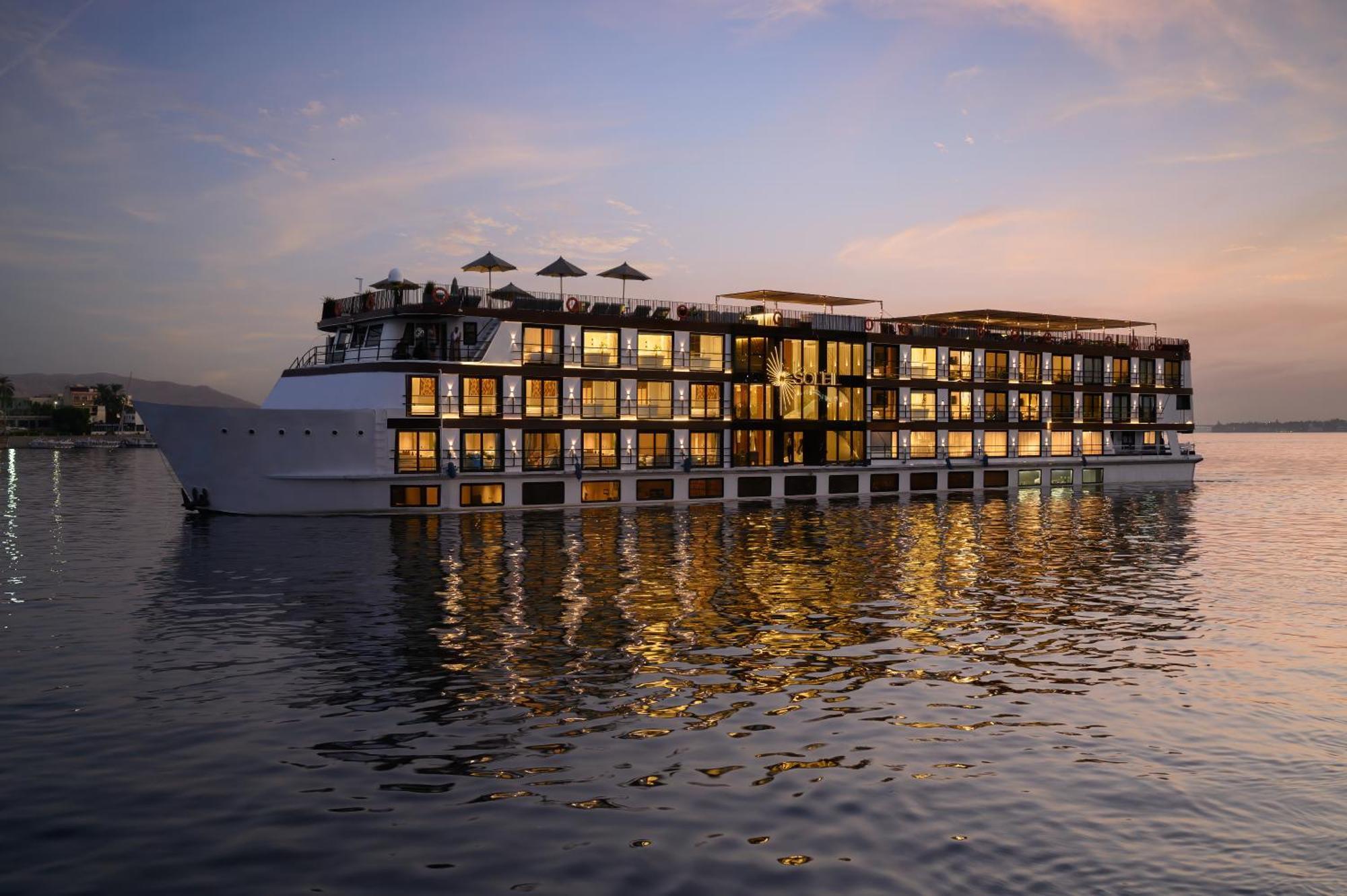 Soleil Nile Cruise - Every Monday From Luxor For 4 & 7 Nights, And Every Friday From Aswan For 3 & 7 Nights Eksteriør bilde