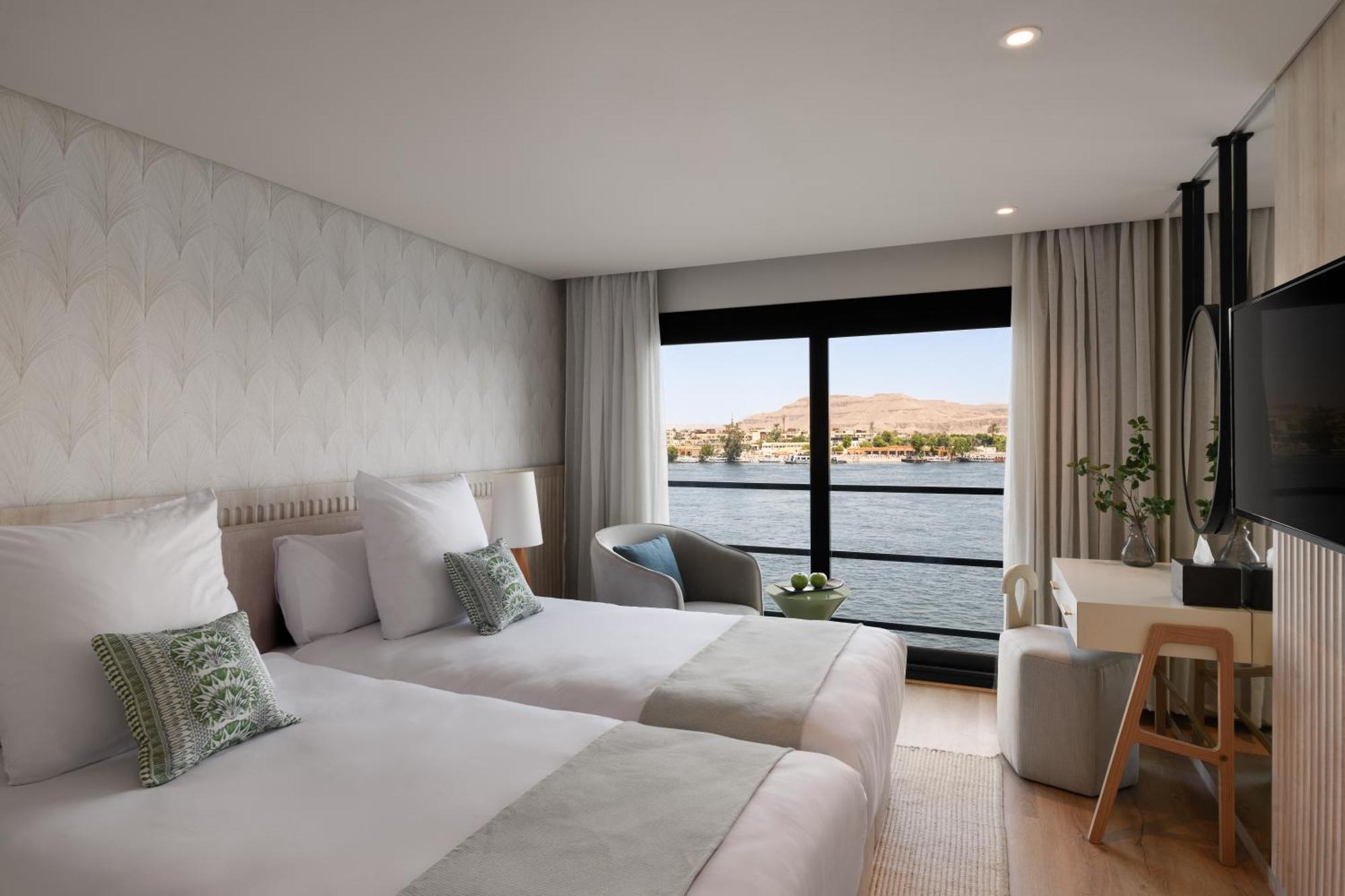 Soleil Nile Cruise - Every Monday From Luxor For 4 & 7 Nights, And Every Friday From Aswan For 3 & 7 Nights Eksteriør bilde